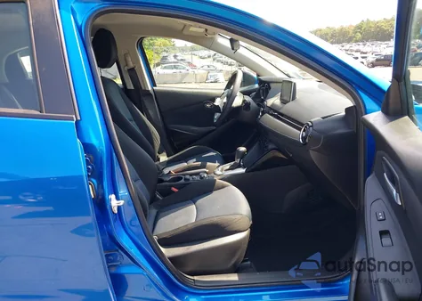 2017 Toyota Yaris Ia из США, поврежденный, VIN 3MYDLBYV6HY181760